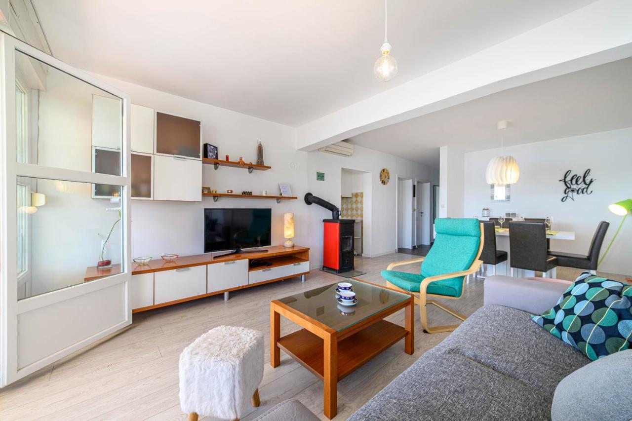 Apartment Seaside Жаборич Экстерьер фото