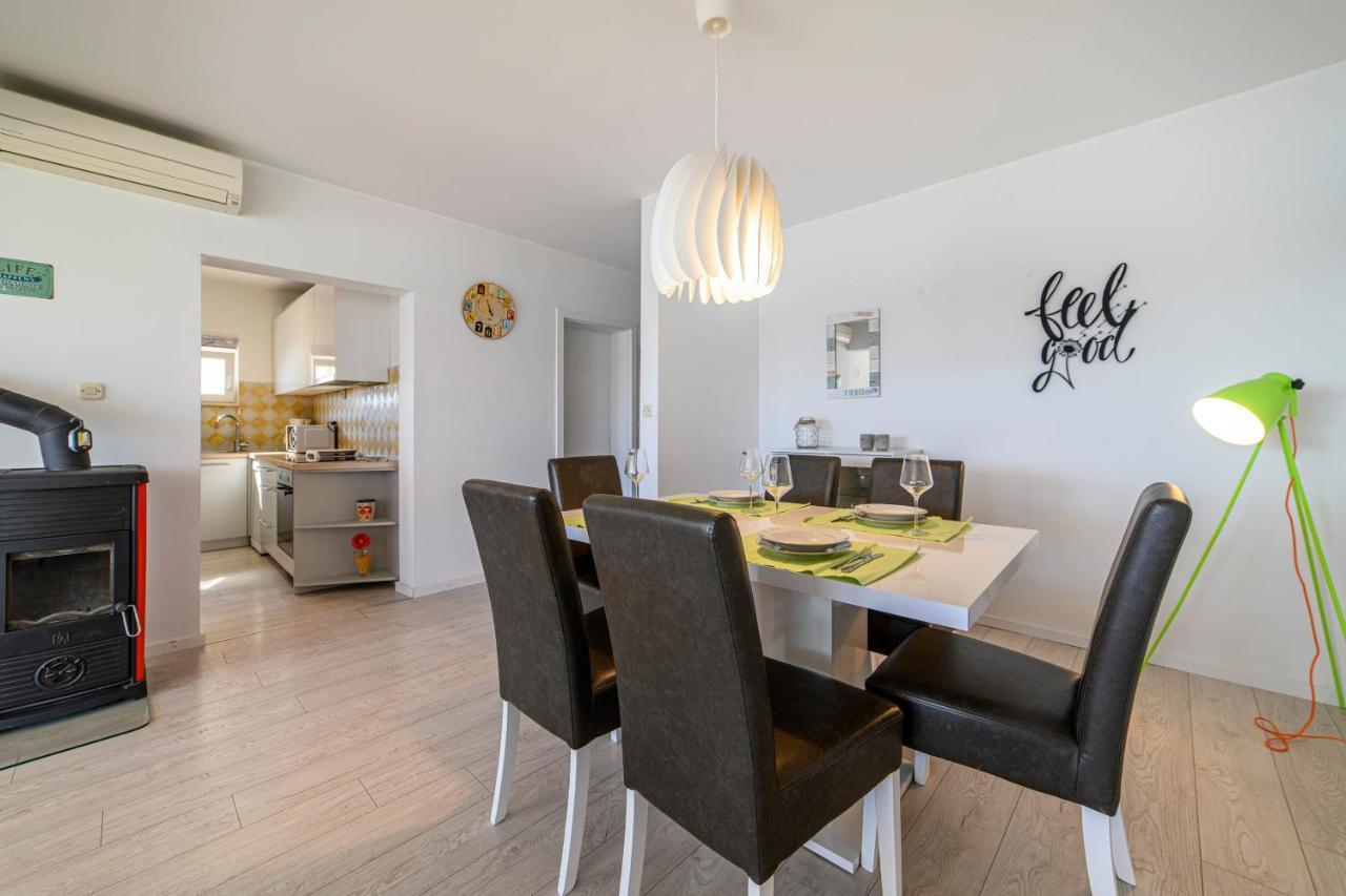 Apartment Seaside Жаборич Экстерьер фото