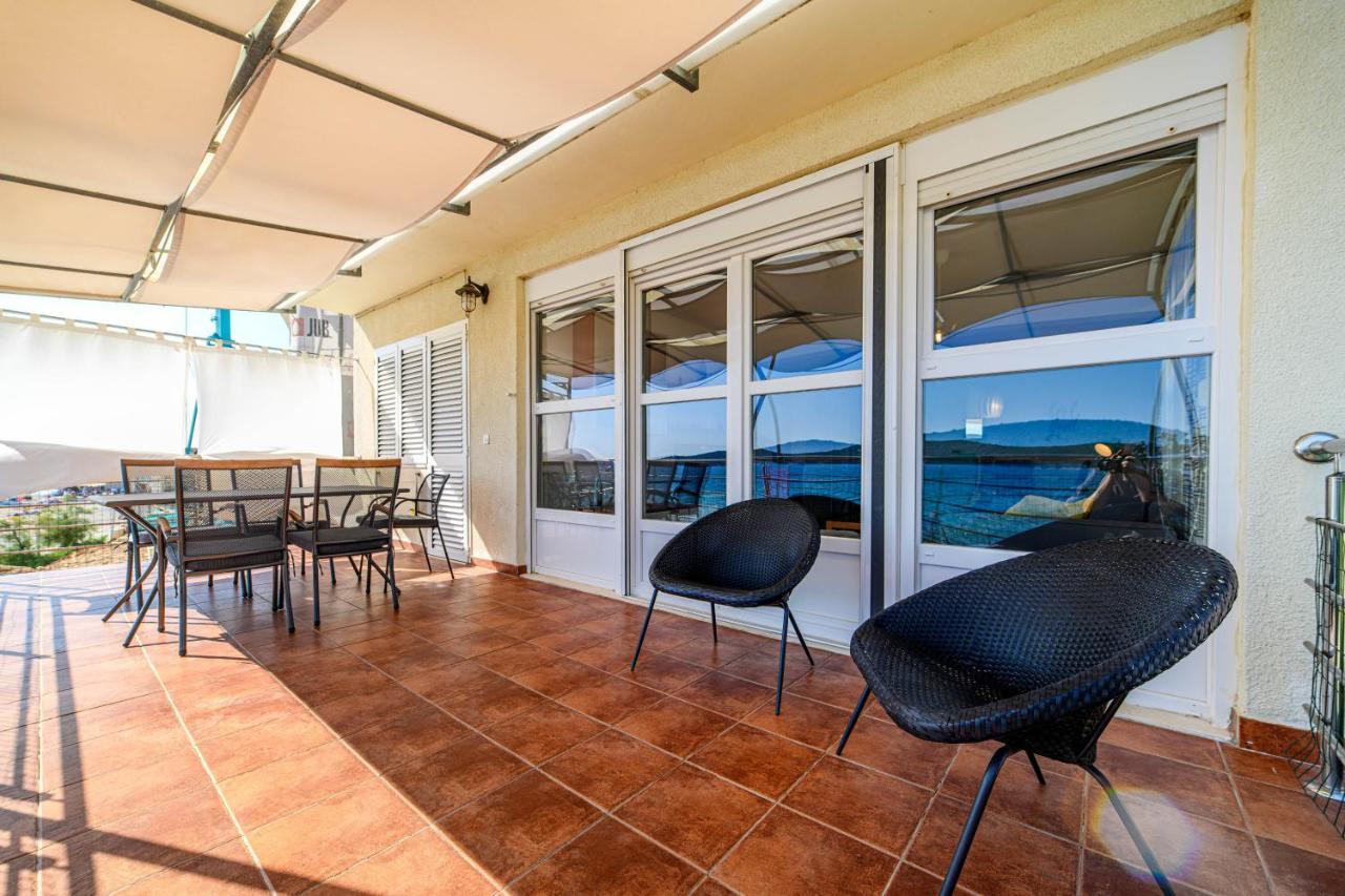 Apartment Seaside Жаборич Экстерьер фото