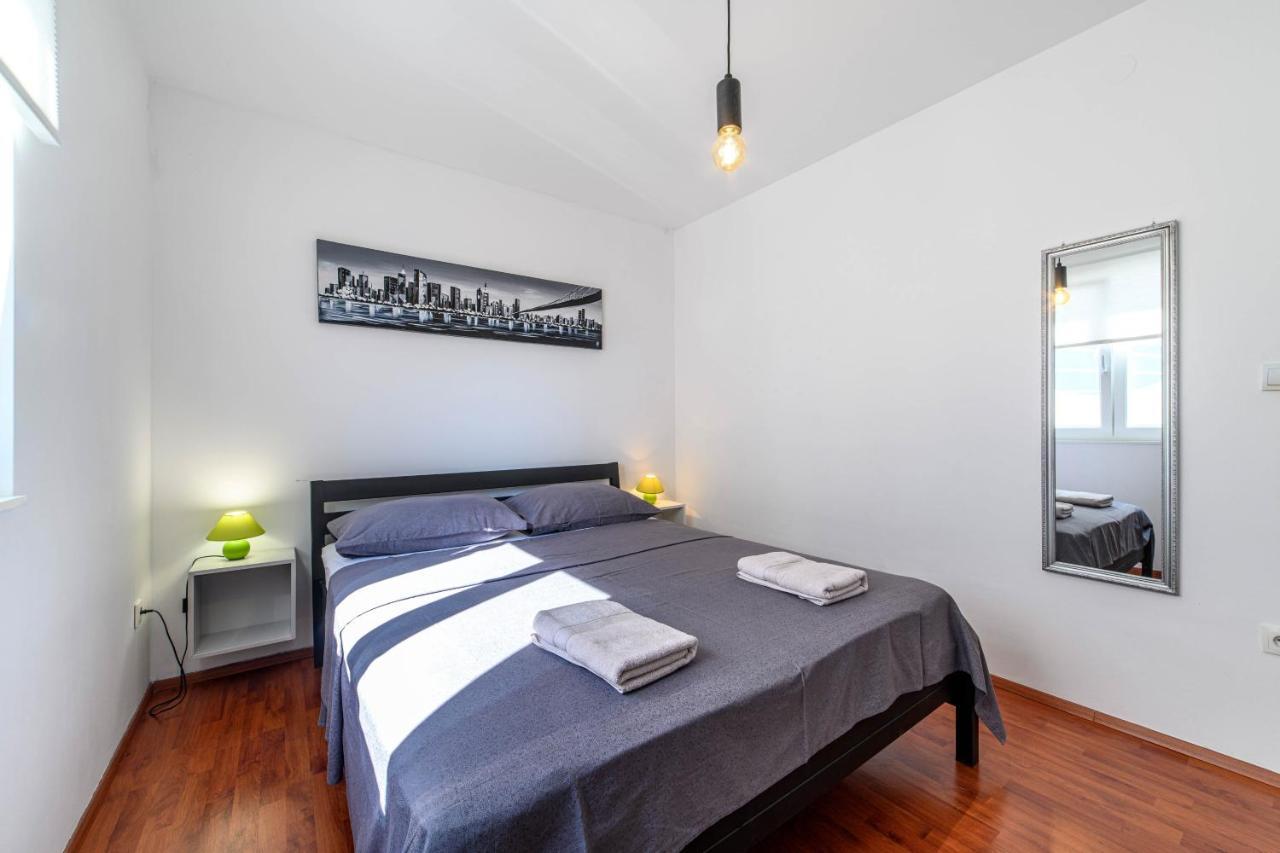 Apartment Seaside Жаборич Экстерьер фото